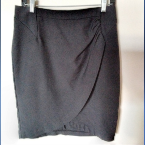 Echorain straight skirt size medium - Picture 5 of 7